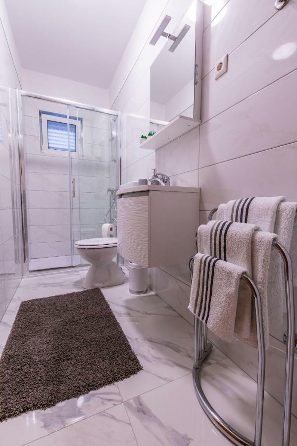 Apartments D&A Zadar Bagian luar foto